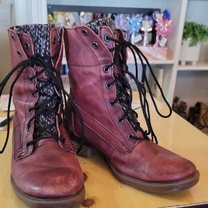 OTBT Red Lace Up Boots Sturdy Design